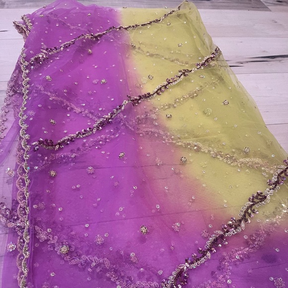 Women’s Wedding Indian 2 Piece Lime Green & Purple Skirt w Matching Wrap - Picture 12 of 12